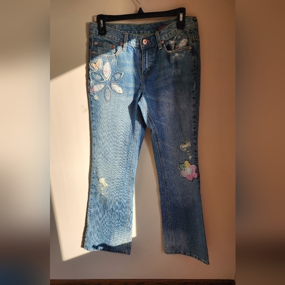 Vintage women's bongo Patchwork flower and butterfly flare jean size 9.